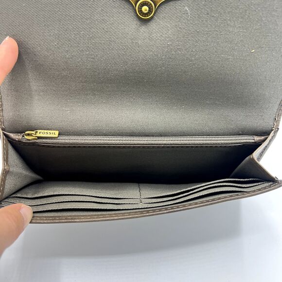 Fossil Wallet Brown/Gray Knox Flap Clutch Pebbled Leather Brass Hardware - Picture 4 of 11